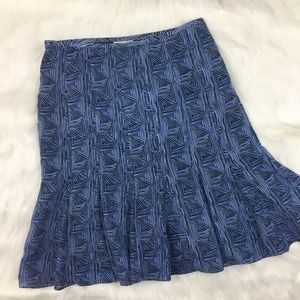 🎉SALE LOFT Blue Geometric Print Skirt Size 10